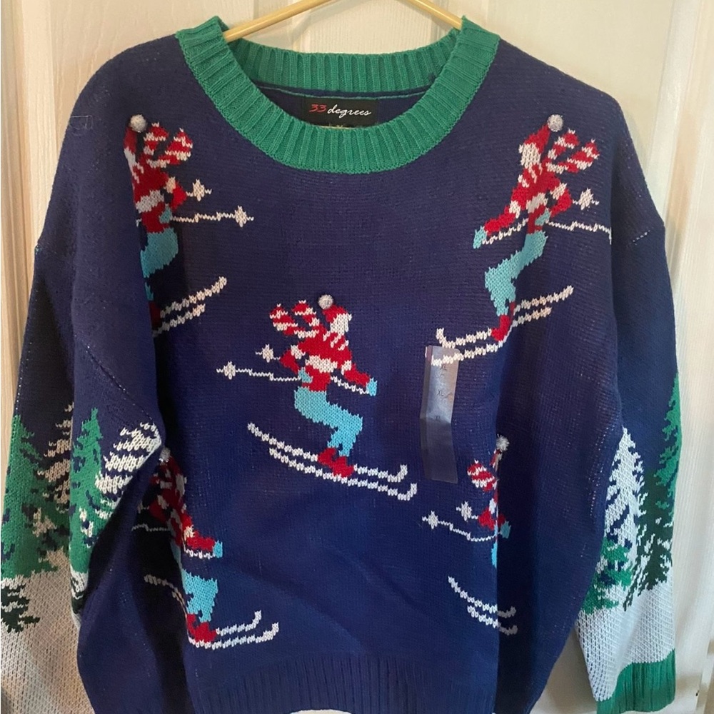 32 Degrees Blue and Green Crewneck Sweater with Ski Pattern